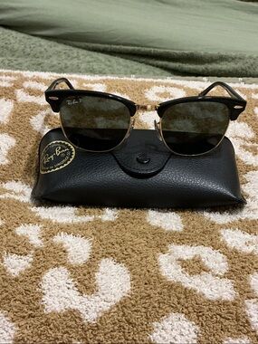 Ray-Ban Black and Gold Clubmaster Sunglasses with Green Lenses